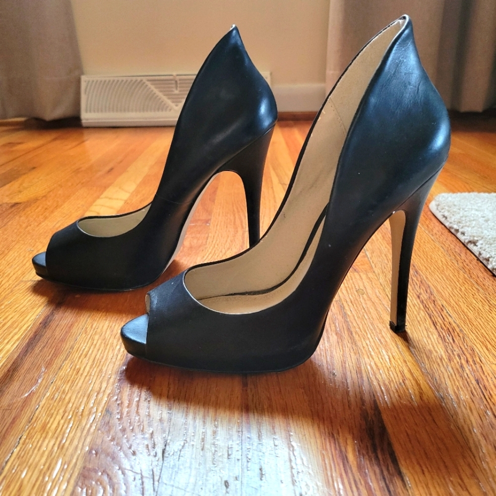 Aldo Eggenberg black heels